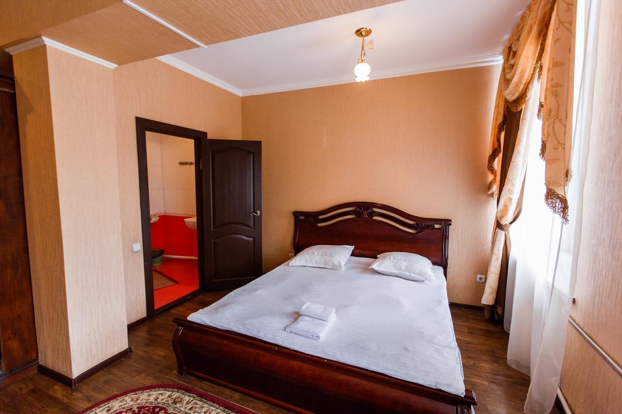 Hotel Altay Leninogorsk Esterno foto