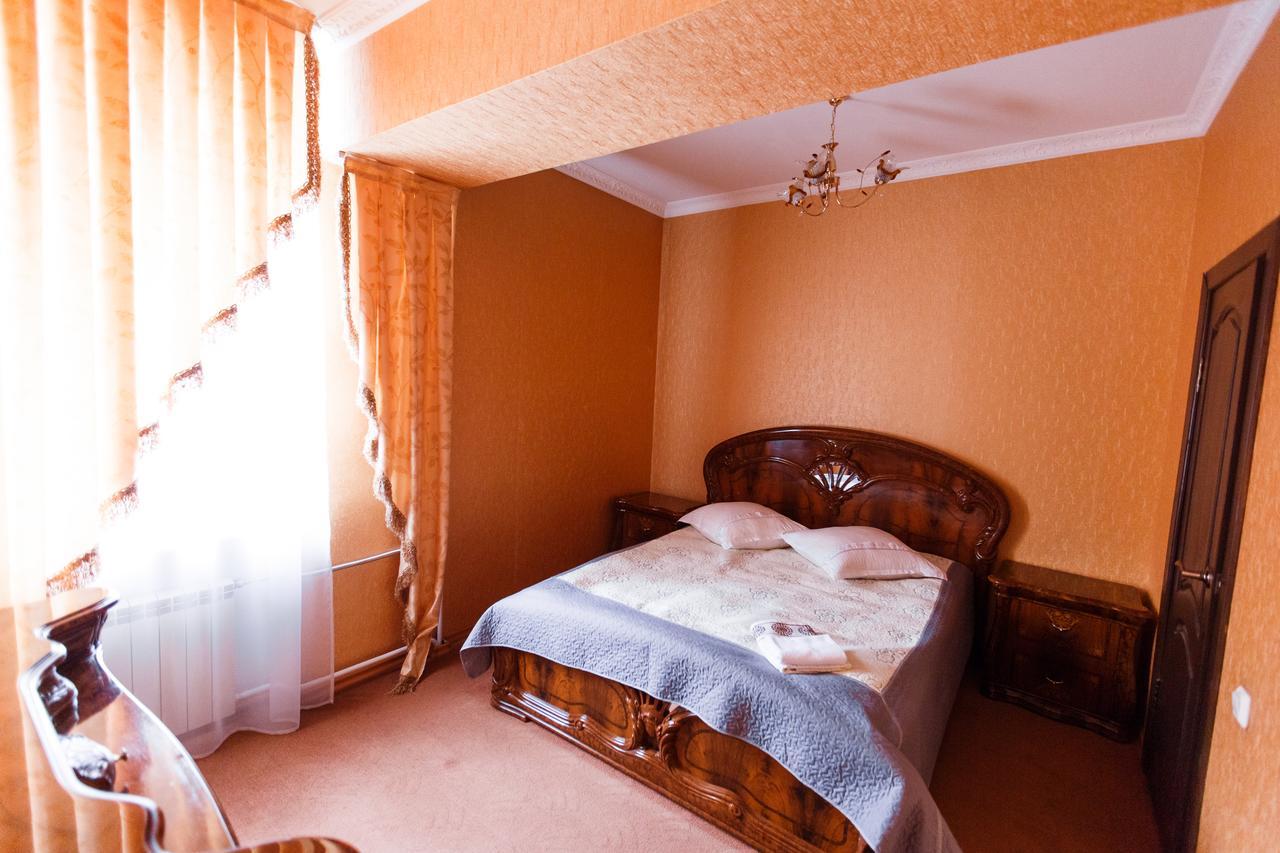 Hotel Altay Leninogorsk Esterno foto